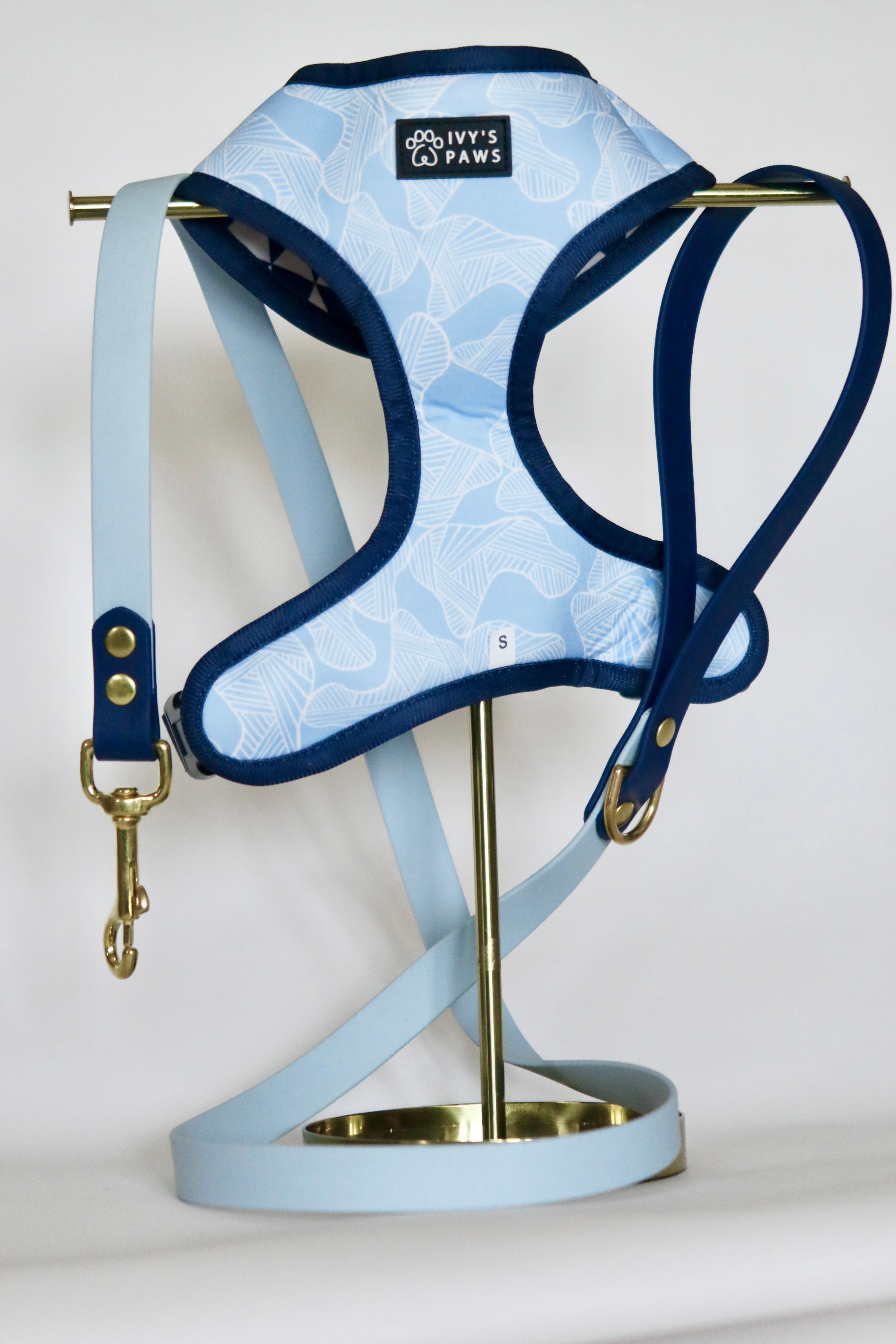 Printed blue | Reversible harness